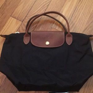 Longchamp Small black purse